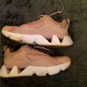 Nike Ryz 365 2 Women’s Sneaker